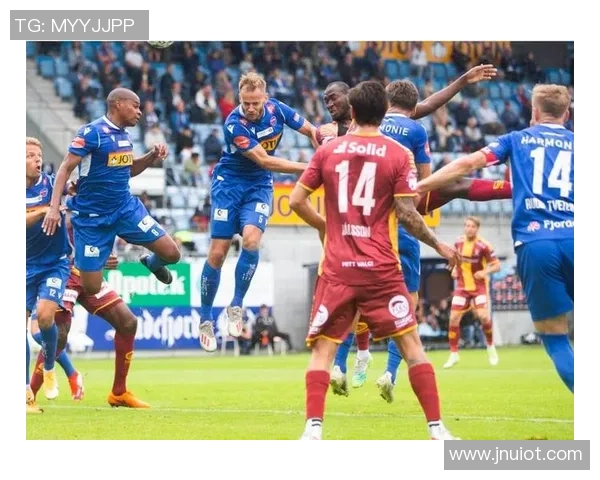 桑纳菲与萨尔普的精彩对决揭示足球战术与团队合作的魅力